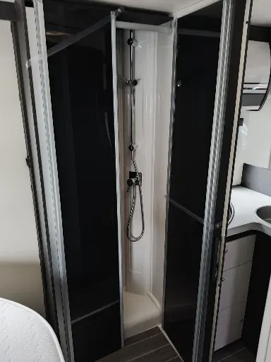 18.RT265_Douche.webp