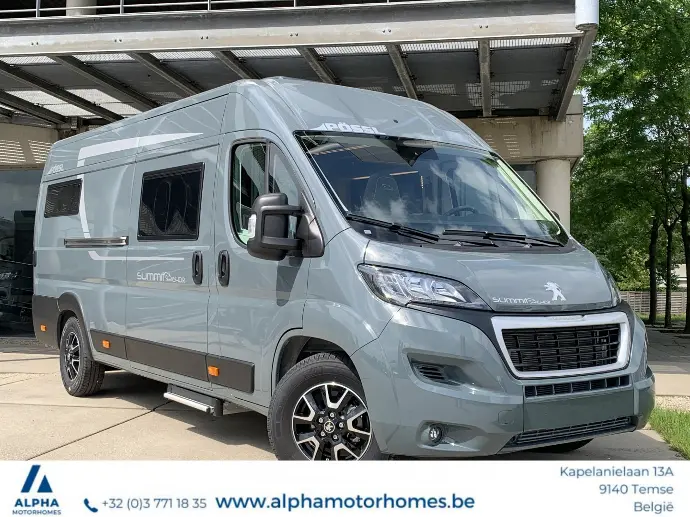 Pössl/Summit Shine 640R Peugeot 165pk Manueel/2GQN424