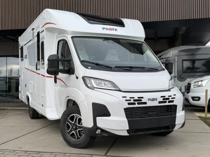 Pilote P690GJ Expression Fiat 140PK automaat