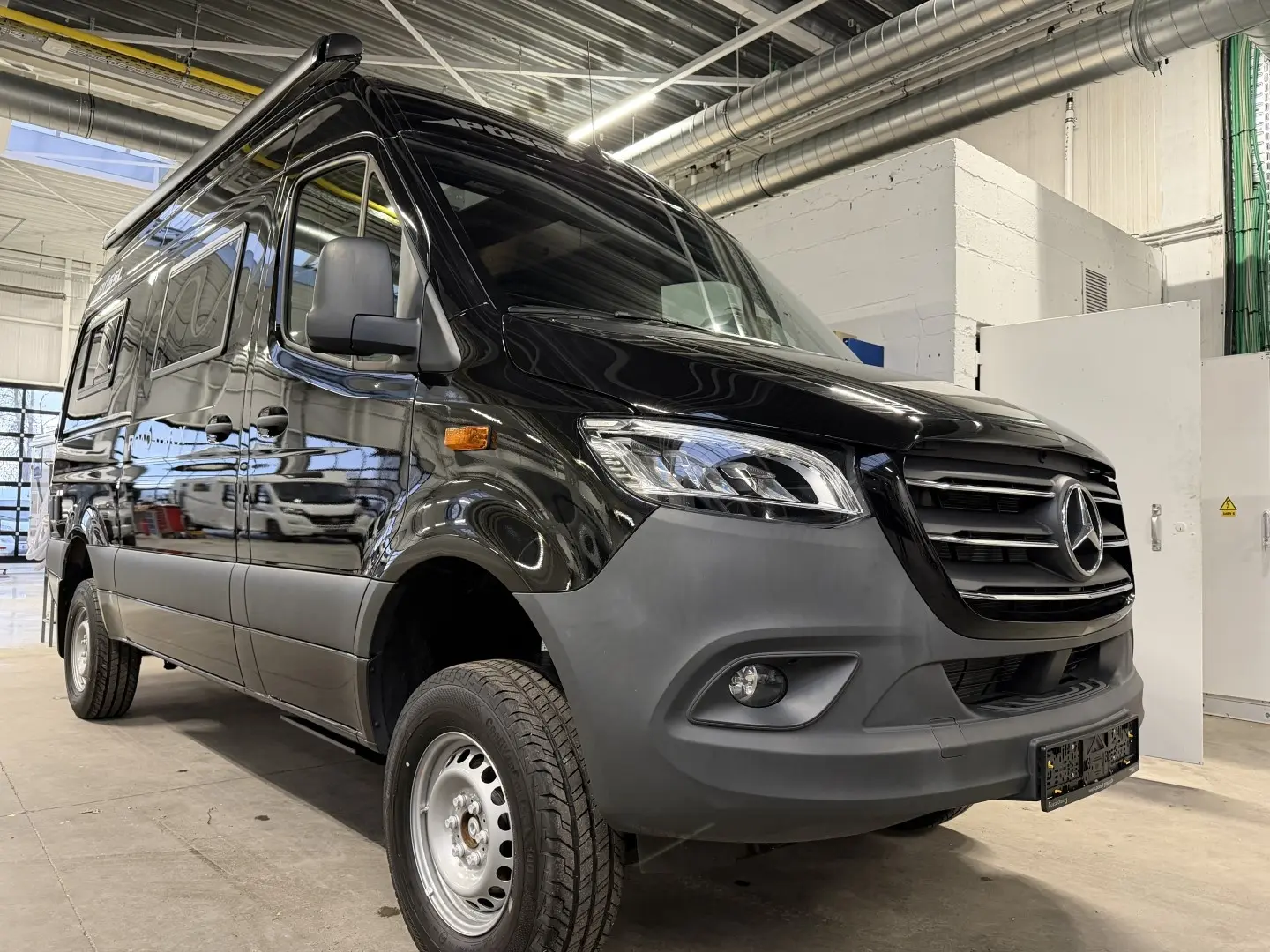 Pössl/Roadstar X Mercedes 190pk Automaat 4x4/2JTM241