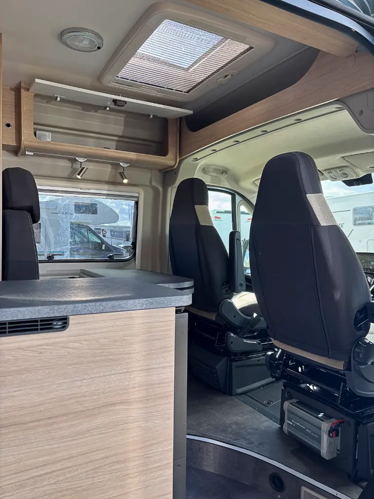 OBF-096-RoadCarr-R60-7438.webp