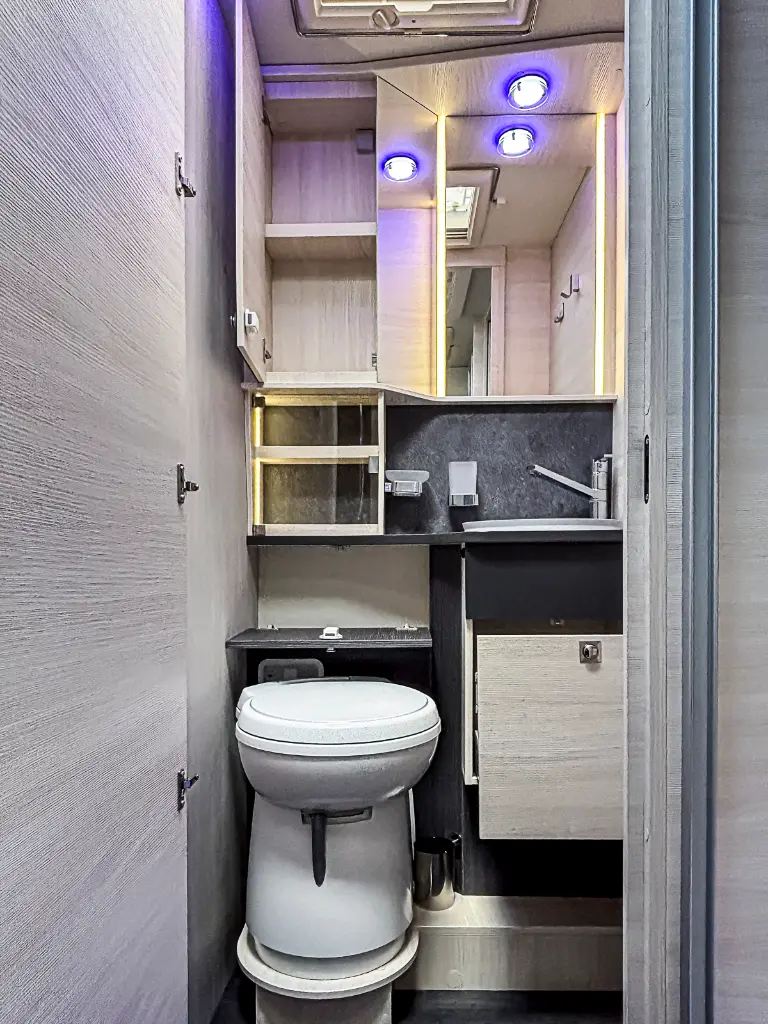 OBF-090-7489.webp