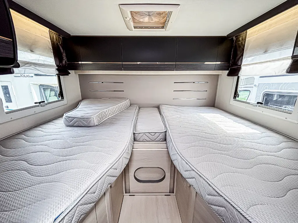 OBF-090-7493.webp