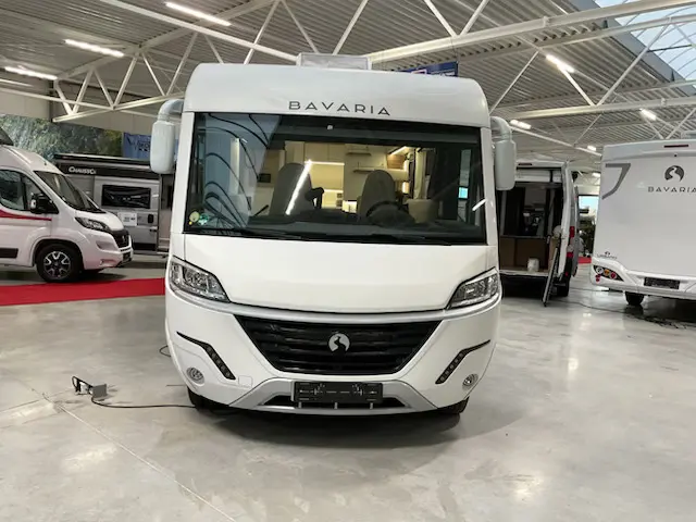 Bavaria I 740 FC Nomade 160 Pk/Cv Aut.