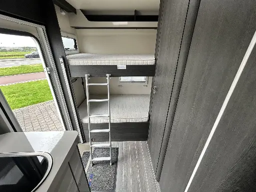 image00015.webp