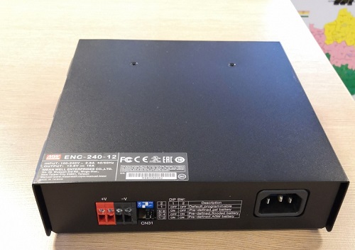 Chargeur de batterie 230/12 V