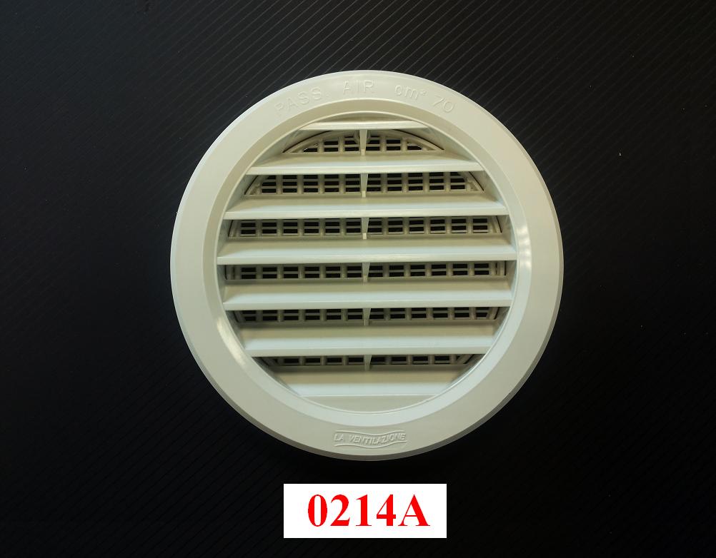 Grille d'aération autour de la remorque, à l'extérieur de la