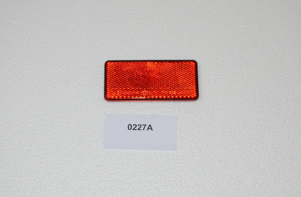Reflector rood rechthoekig Rimor 9,4cmX4,4cm