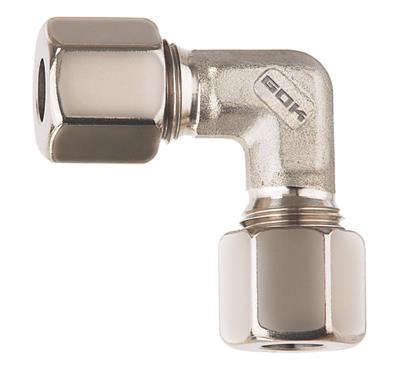 Raccord coudé 8x8 en acier