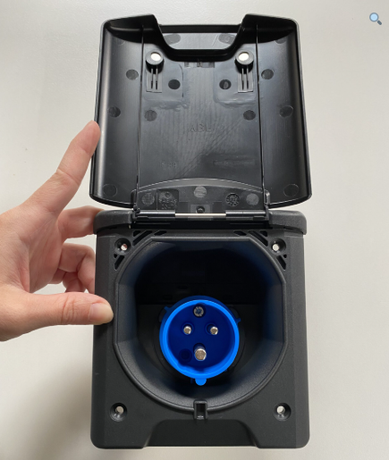 Buitenaansluiting 230v zwart pössl magnetisch