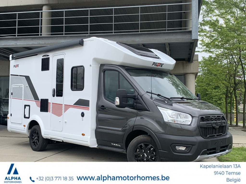 Pilote/A 656 D Atlas Ford 170pk Automaat/2HNN499