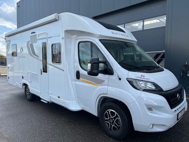 Bavaria T 746 FC Nomade 140 Pk/Cv Aut.